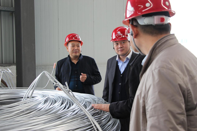 攜手共創(chuàng)未來 中國(guó)航天科技集團(tuán)領(lǐng)導(dǎo)蒞臨亞日集團(tuán)考察，共探電氣科技新篇章